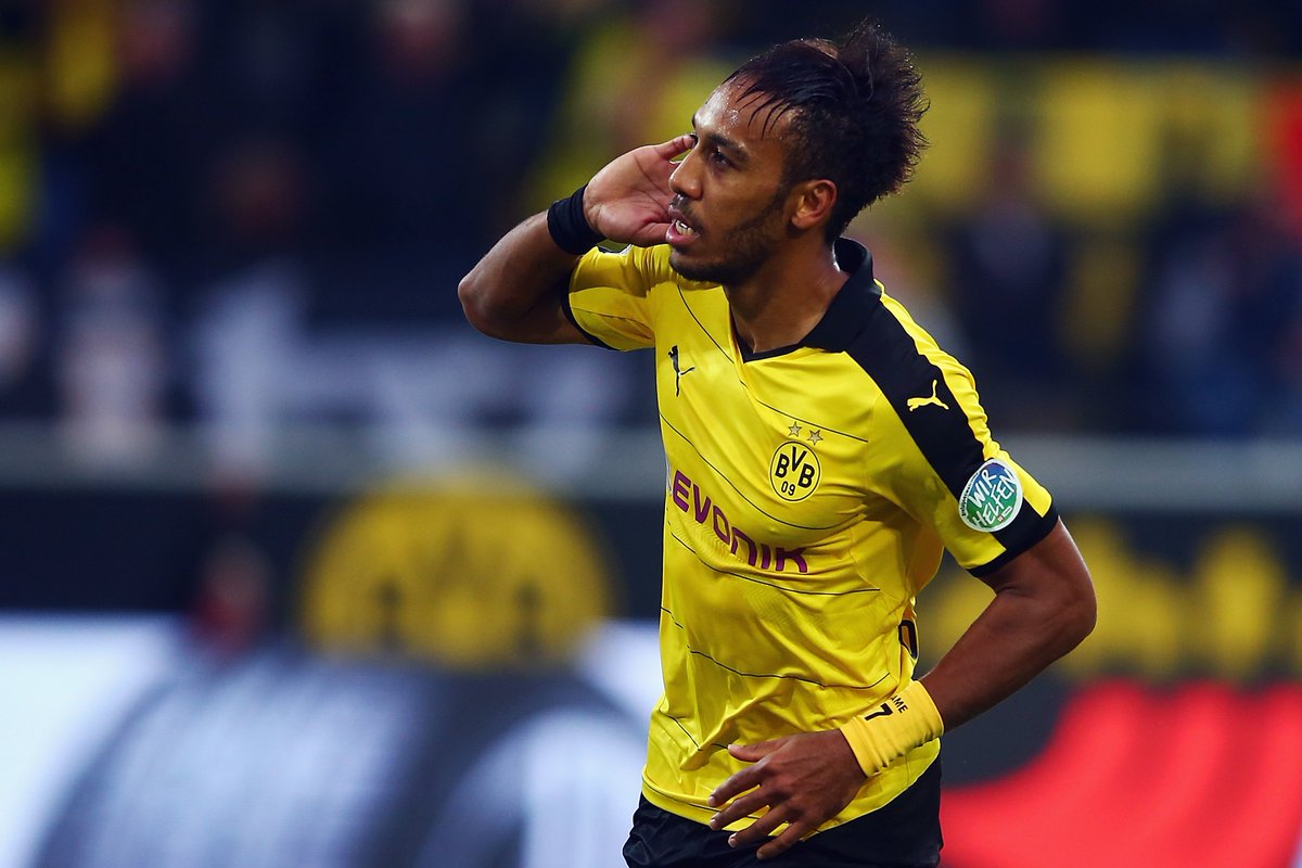 Borussia Dortmund 2015/16 Hjemme Aubameyang - M