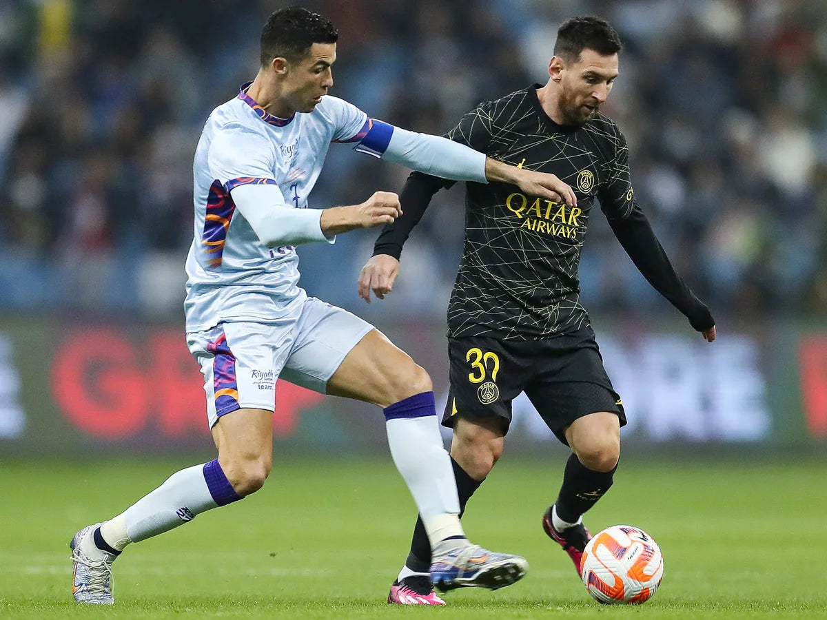 PSG 2022/23 4th Shirt Messi - XL